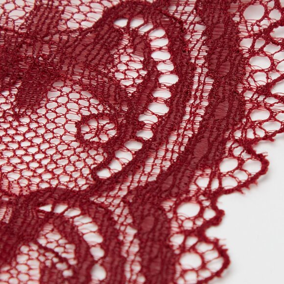 Intimissimi Pretty Stretch Lace Panties - Picture 5 of 6